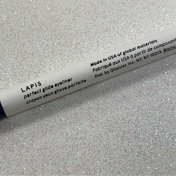 Glossier Eyeliner Pencil Lapis - Picture 4 of 6